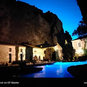 auberge-du-parc-orgon.fr-provencehotel.com/